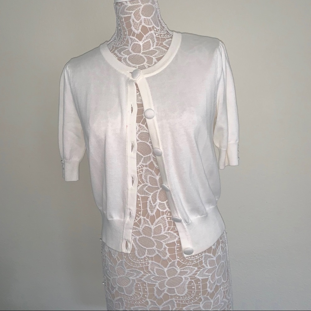 Willi Smith White Short Sleeve Cardigan Sweater